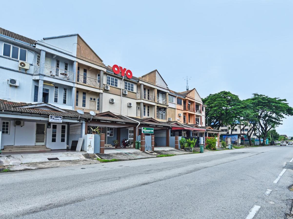 Oyo 90363 Nyamanya Inn Kuantan Ngoại thất bức ảnh