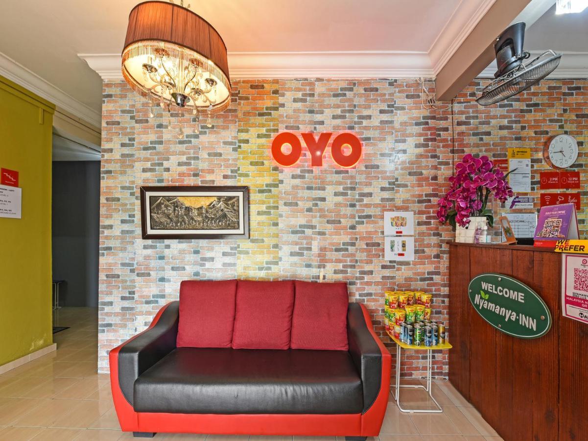 Oyo 90363 Nyamanya Inn Kuantan Ngoại thất bức ảnh