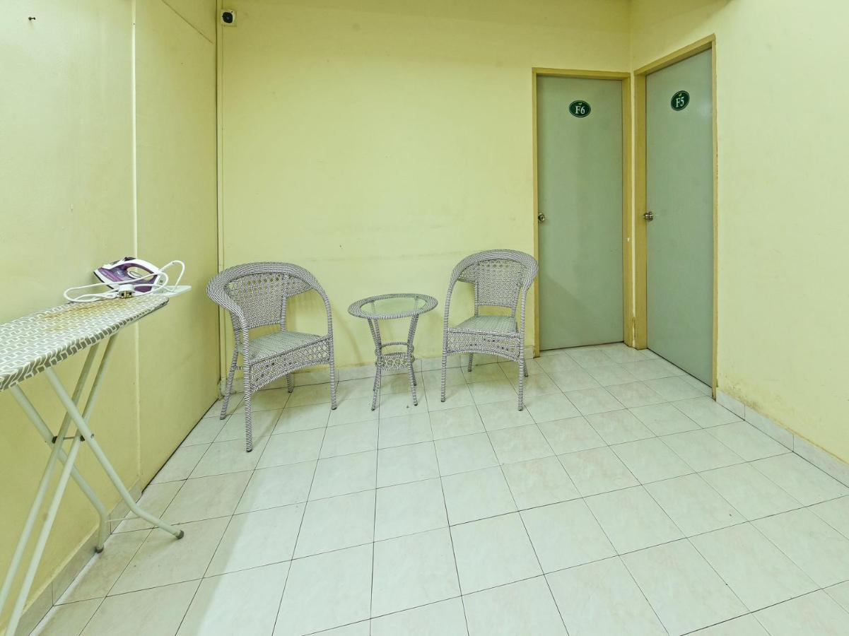Oyo 90363 Nyamanya Inn Kuantan Ngoại thất bức ảnh