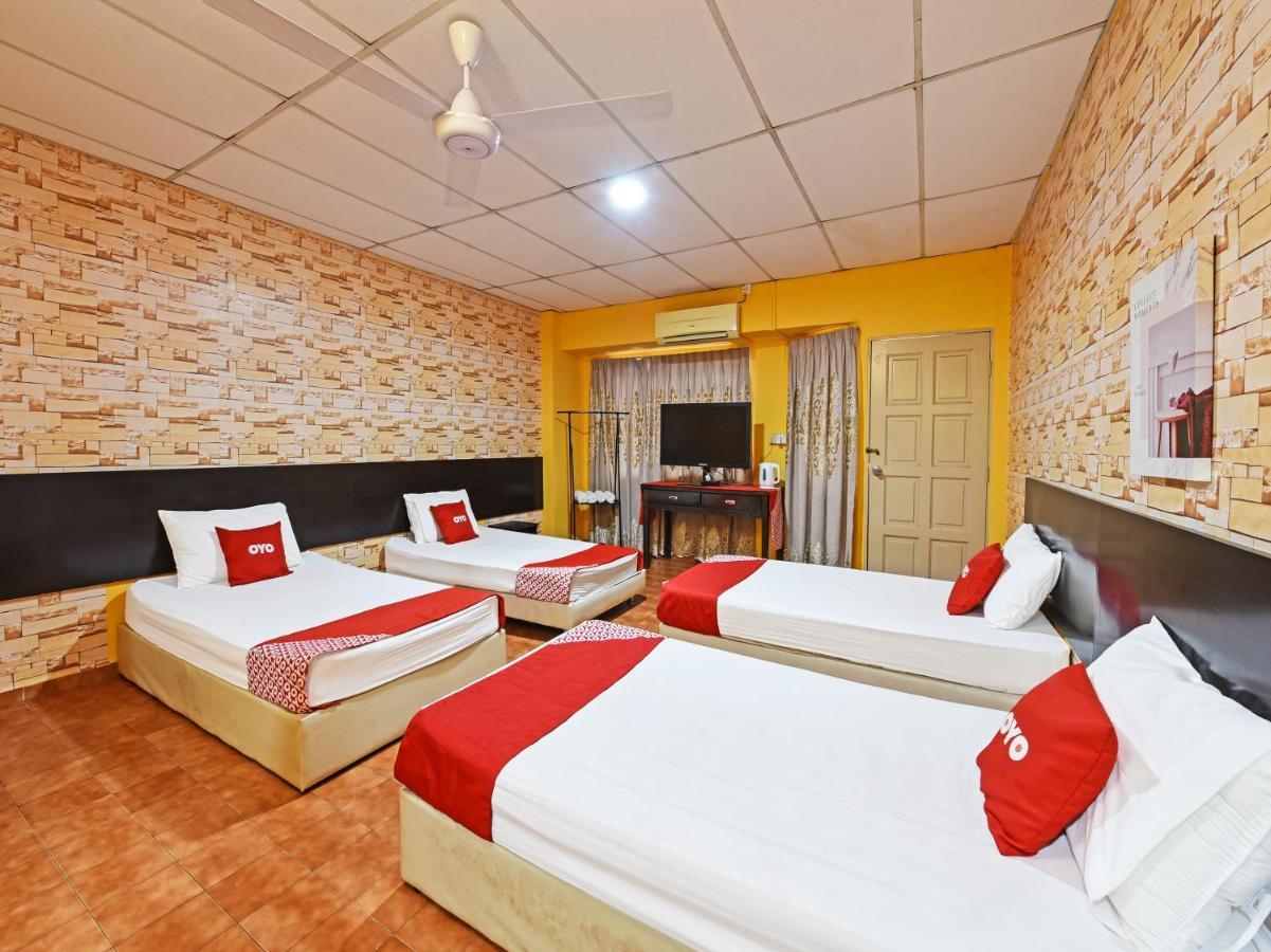 Oyo 90363 Nyamanya Inn Kuantan Ngoại thất bức ảnh